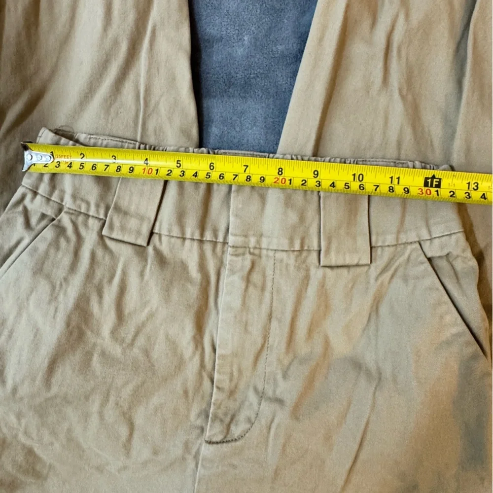 TNA Tan Track Pants for Women

#1244 - Picture 5 of 12